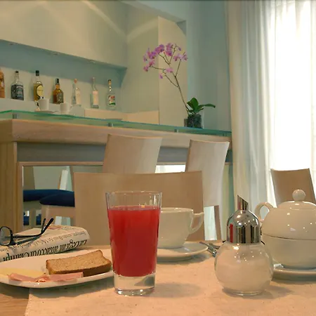 Hotel Chiaraluna Civitanova Marche