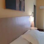 호텔 Chiaraluna