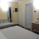 Hotel Chiaraluna 3*