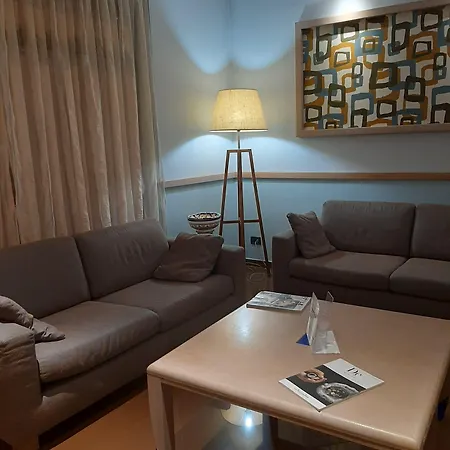 ホテル Chiaraluna チヴィタノーヴァ・マルケ