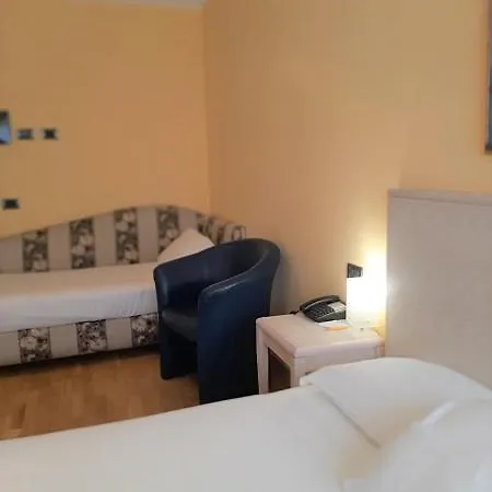 Chiaraluna Civitanova Marche