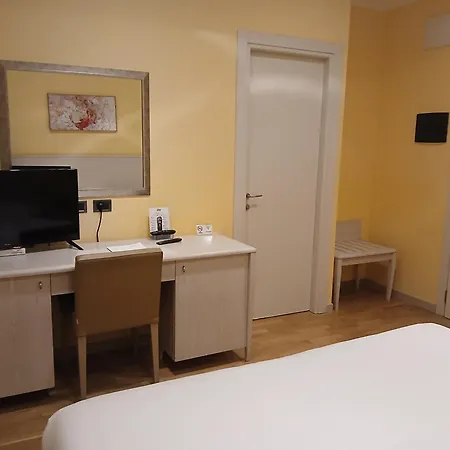 Hotel Chiaraluna Civitanova Marche