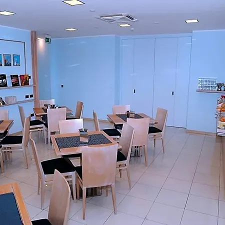 Hotel Chiaraluna