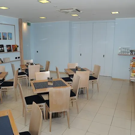 ホテル Chiaraluna