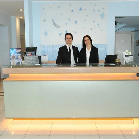 Chiaraluna 4* Civitanova Marche